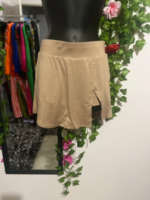 “Tan” skort