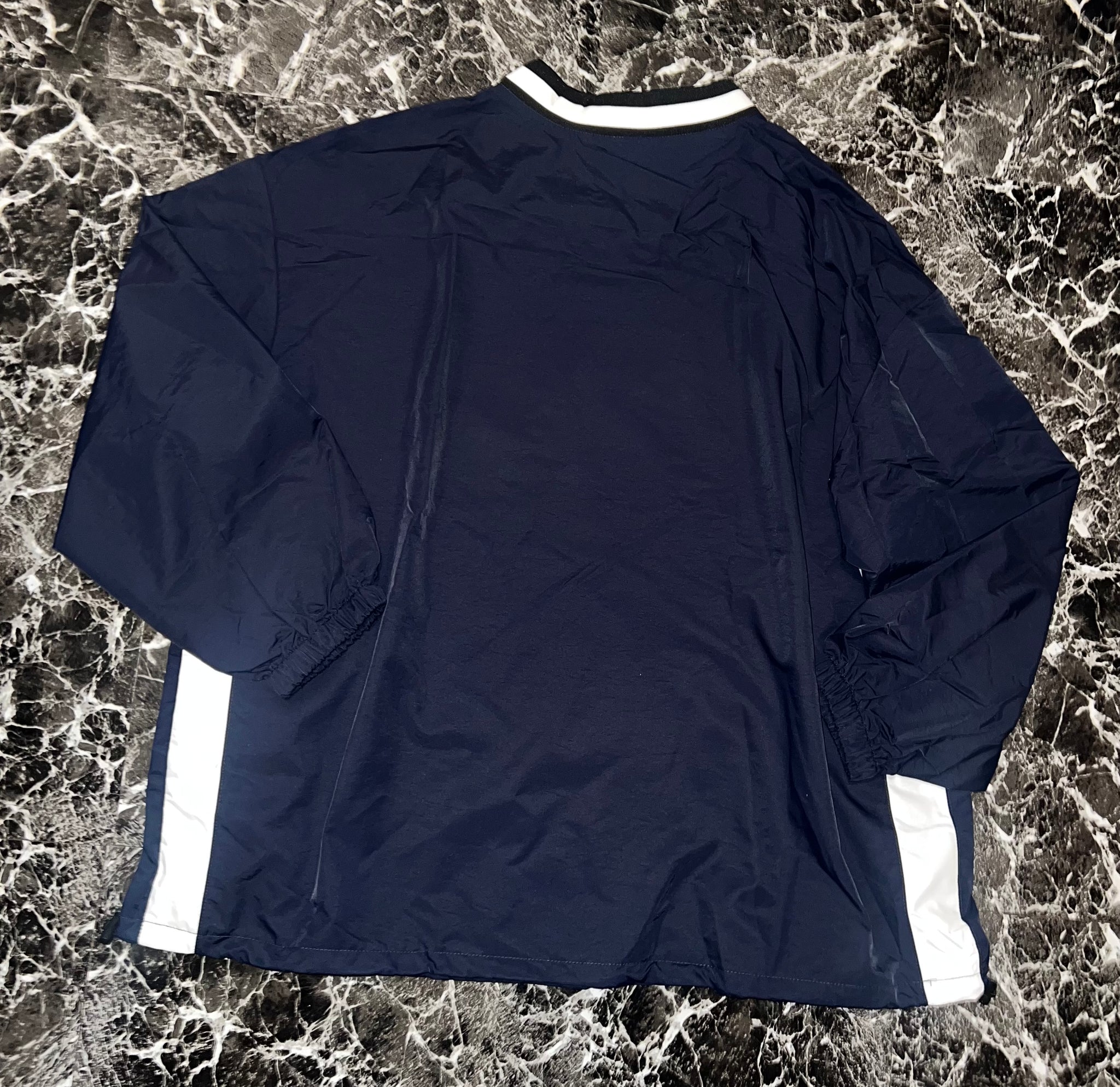 “1915” oversized windbreaker top