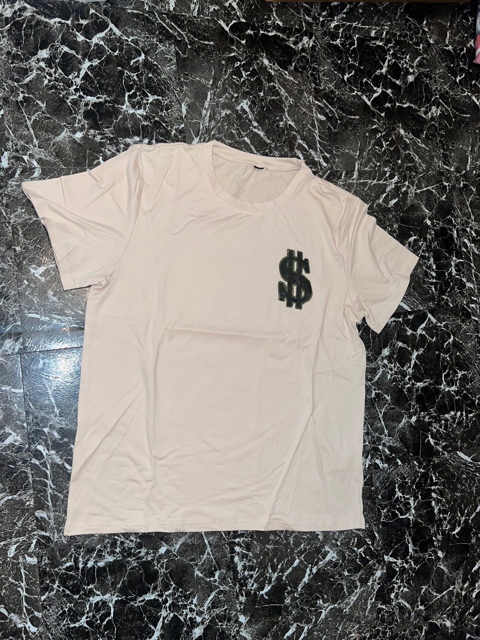 “Cash rules” oversized graphic tee