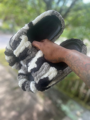 “Panda” slides