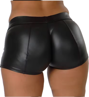 “Baddie” shorts