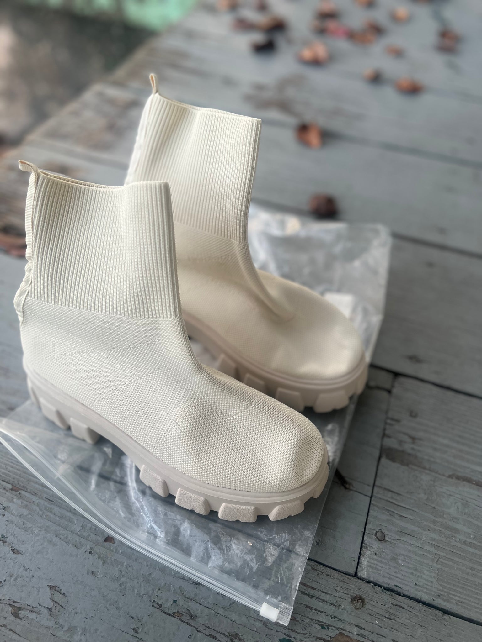 “Chill” boots