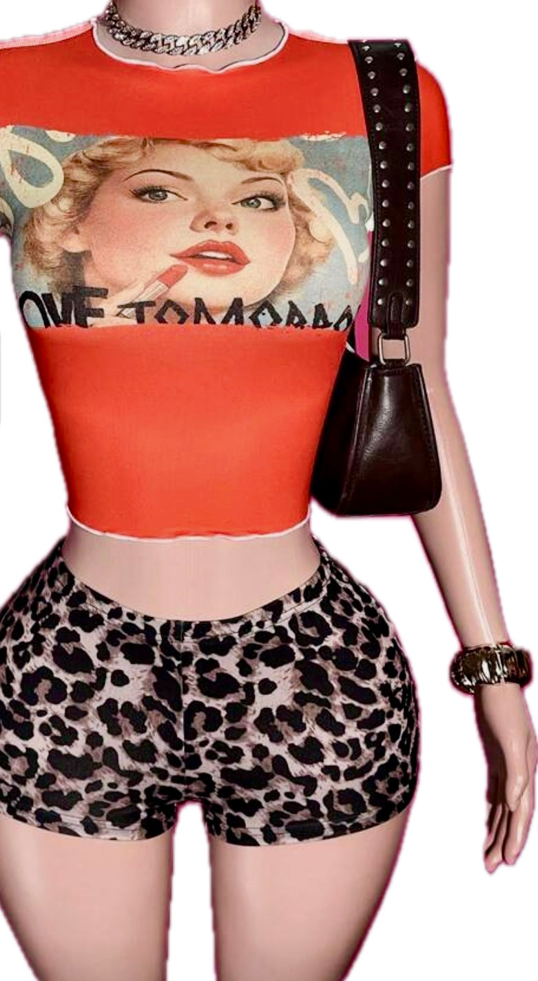 “Hot mama” short set