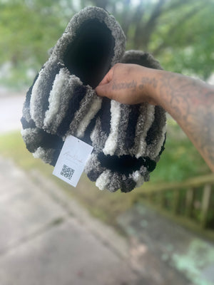 “Panda” slides