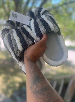 “Panda” slides