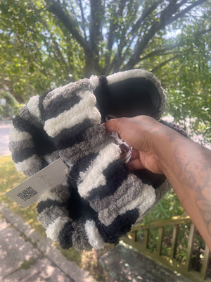 “Panda” slides