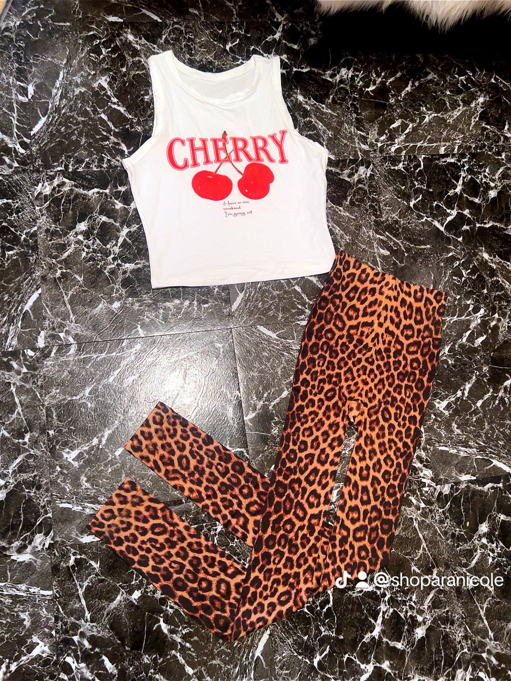 “Cherry” 🍒 2 piece set