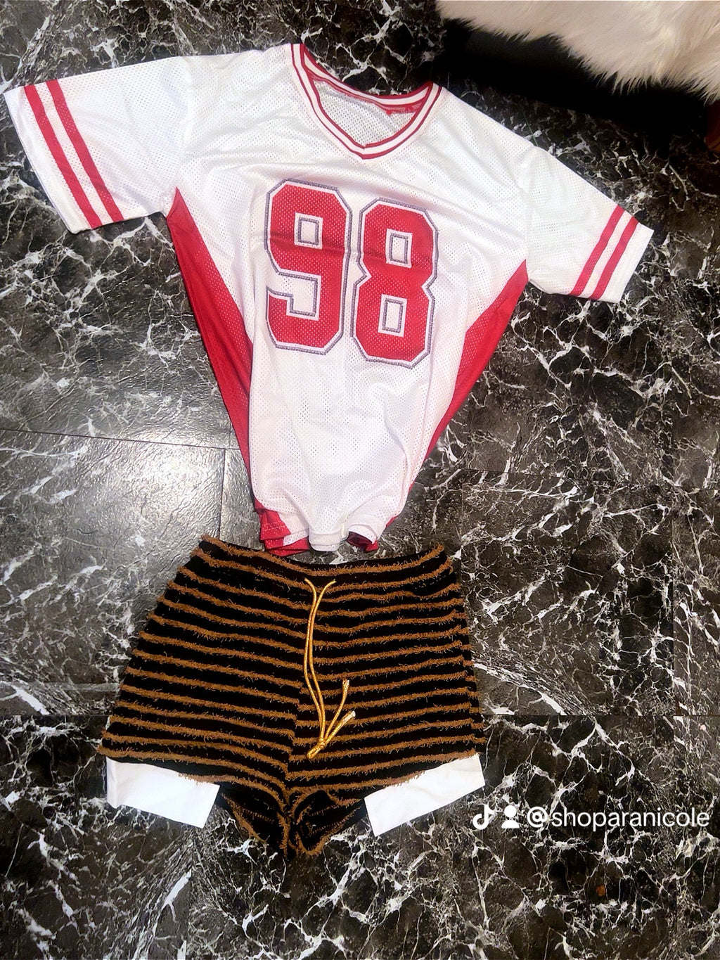 “98” 2 piece short set