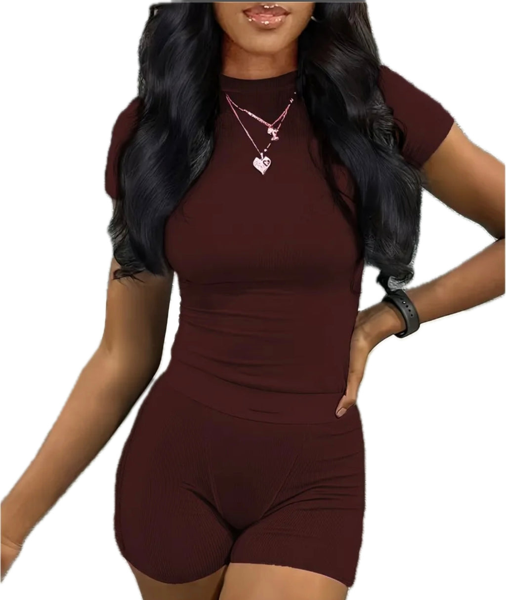 “Kourtney “ short set (burgundy)