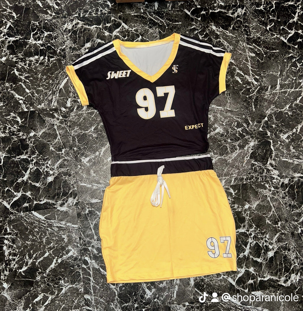 “97” skirt set