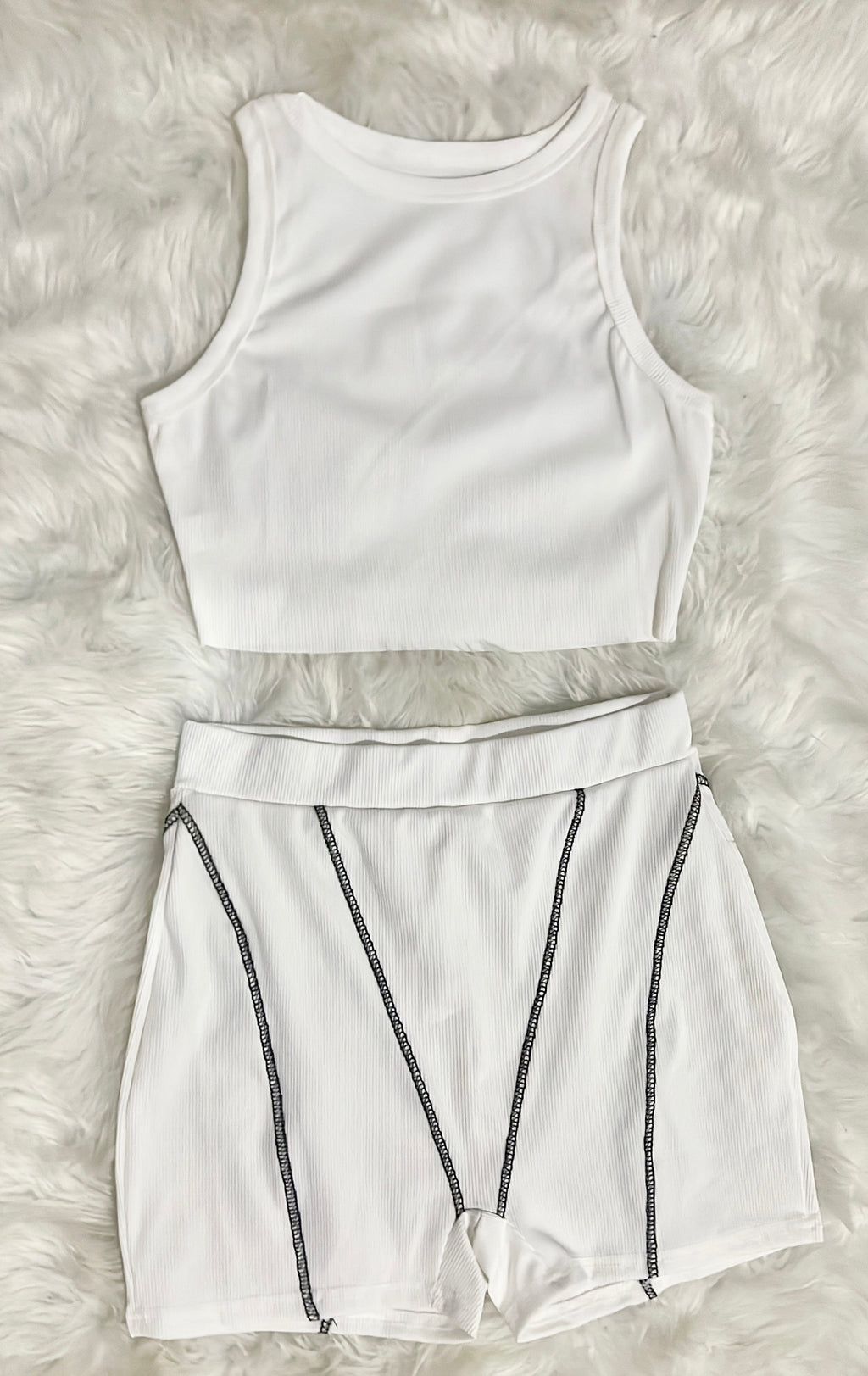 “Jayla” short set (white)